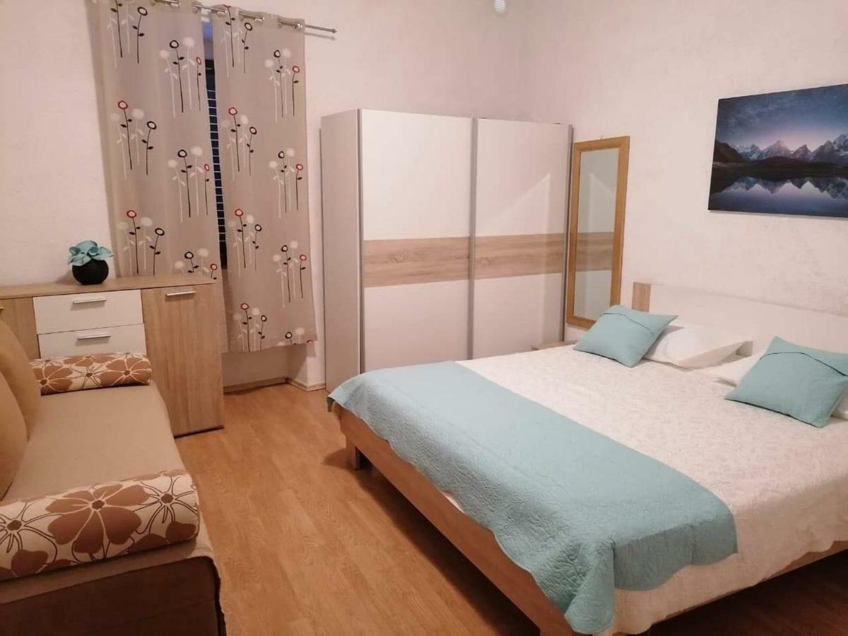 PUY Apartman Miki מראה חיצוני תמונה